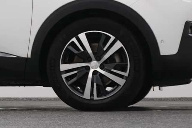 Peugeot 3008 (2020) thumbnail 42