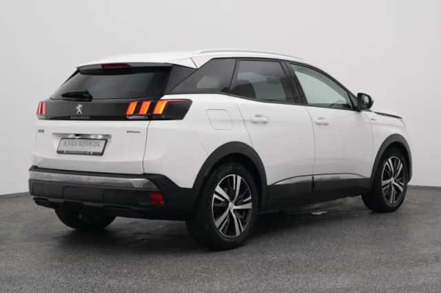 Peugeot 3008 (2020) thumbnail 6