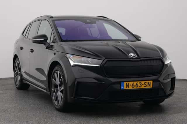 Škoda Enyaq (2021) thumbnail 2