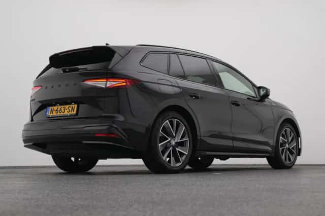 Škoda Enyaq (2021) thumbnail 16