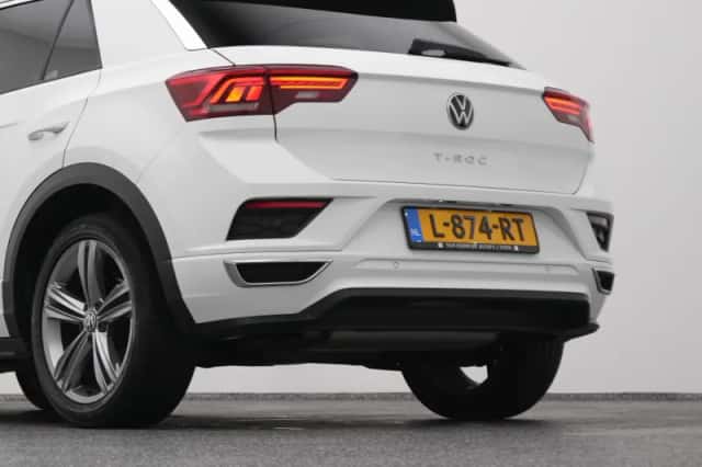 Volkswagen T-Roc (2021) thumbnail 22