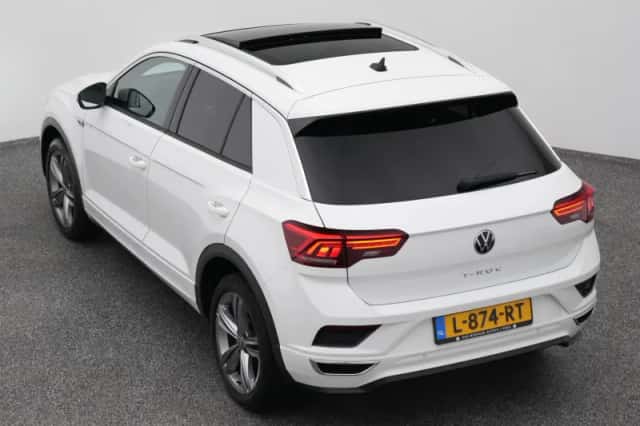 Volkswagen T-Roc (2021) thumbnail 25