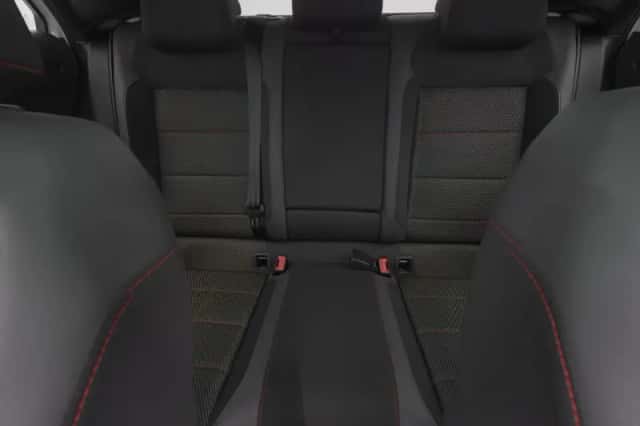 Volkswagen T-Roc (2021) thumbnail 4