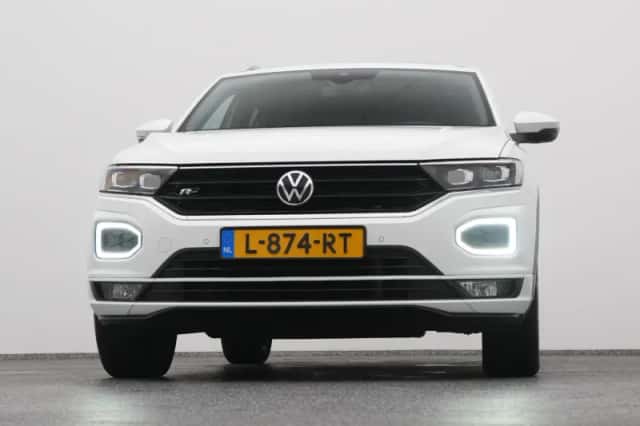 Volkswagen T-Roc (2021) thumbnail 35