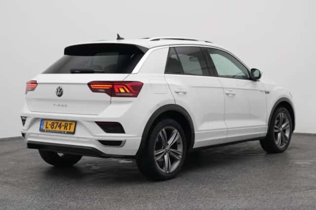 Volkswagen T-Roc (2021) thumbnail 6