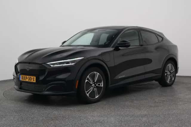 Ford Mustang (2024) thumbnail 1