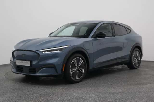 Ford Mustang (2024) thumbnail 1