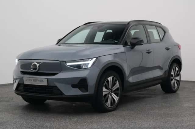 Volvo XC40 (2022) thumbnail 1