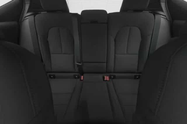 Volvo XC40 (2022) thumbnail 5