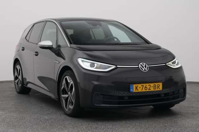 Volkswagen ID.3 (2020) thumbnail 2