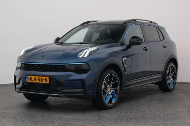 Lynk & Co 01 (2025) thumbnail 1
