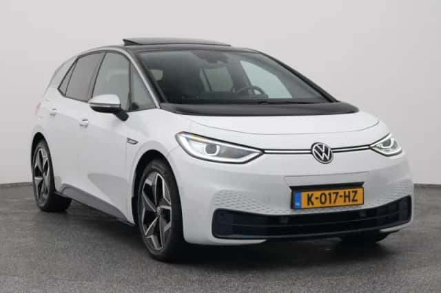 Volkswagen ID.3 (2020) thumbnail 2