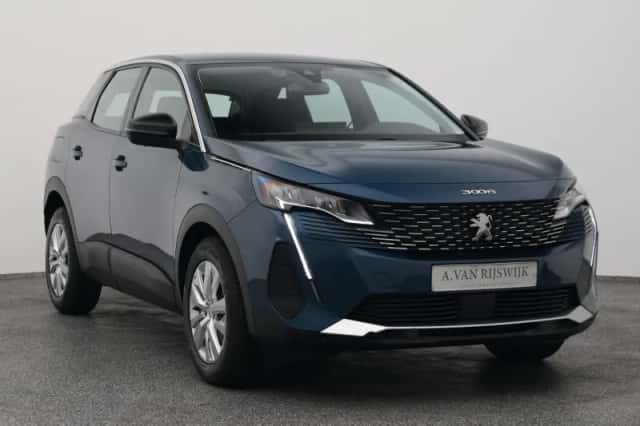 Peugeot 3008 (2022) thumbnail 2