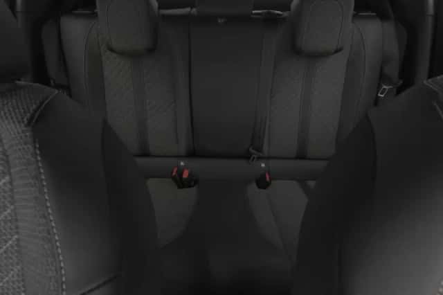 Peugeot 2008 (2023) thumbnail 4