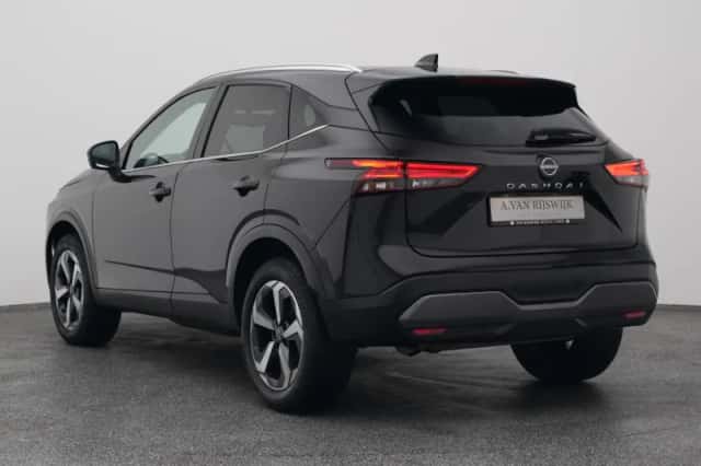 Nissan Qashqai (2023) thumbnail 5