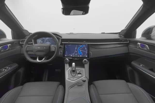 Lynk & Co 01 (2024) thumbnail 3