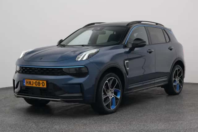 Lynk & Co 01 (2025) thumbnail 1