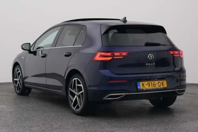 Volkswagen Golf (2020) thumbnail 5