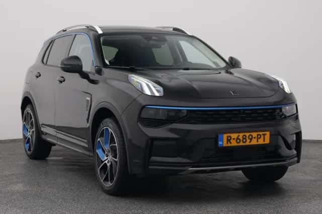 Lynk & Co 01 (2022) thumbnail 2