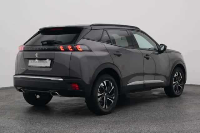 Peugeot 2008 (2022) thumbnail 6