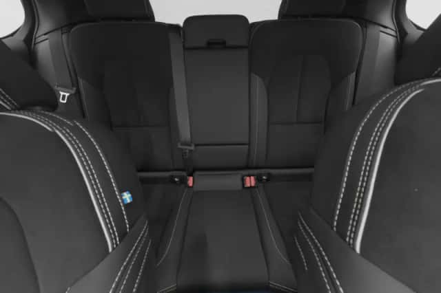 Volvo C40 (2022) thumbnail 5