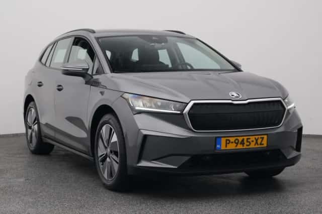 Škoda Enyaq (2022) thumbnail 2