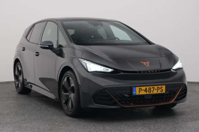 CUPRA Born (2022) thumbnail 2