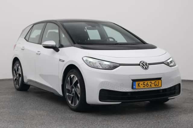 Volkswagen ID.3 (2020) thumbnail 2