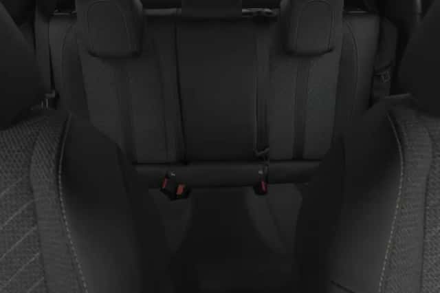 Peugeot 2008 (2023) thumbnail 4