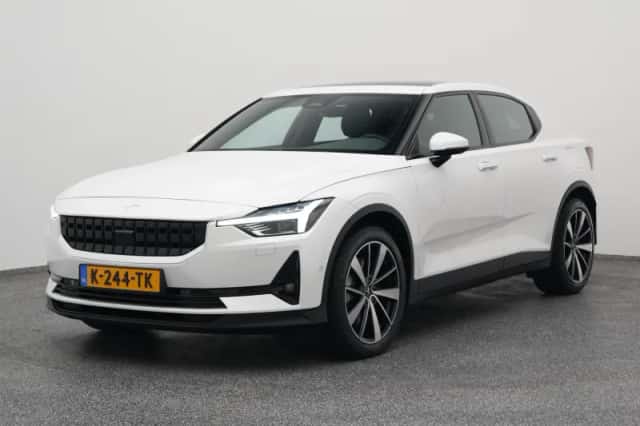 Polestar 2 (2021) thumbnail 1