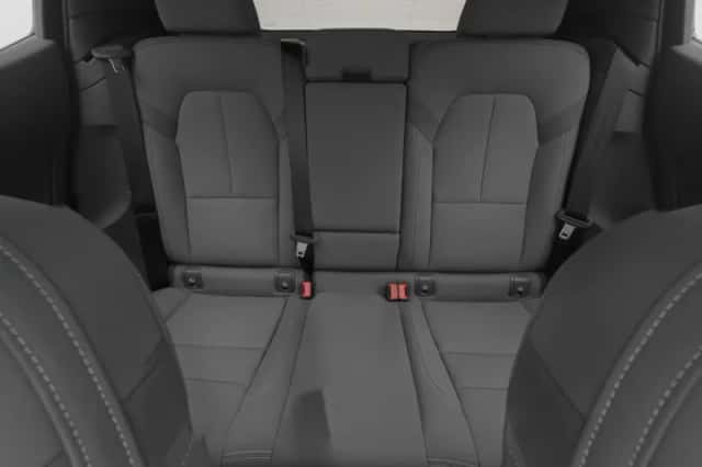 Polestar 2 (2021) thumbnail 5