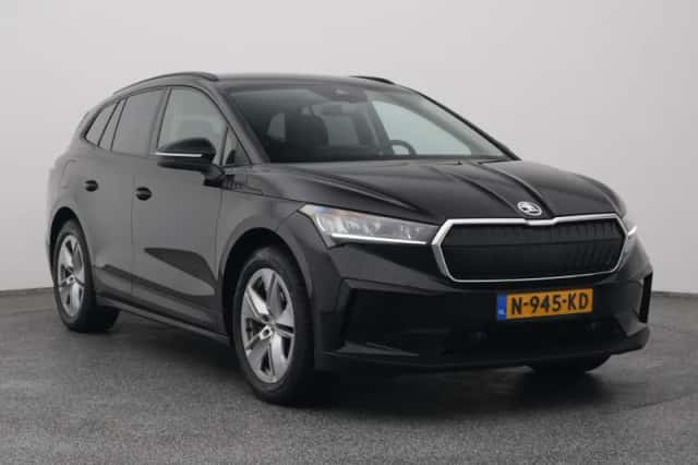 Škoda Enyaq (2021) thumbnail 2