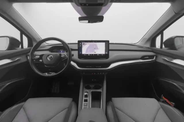 Škoda Enyaq (2021) thumbnail 3