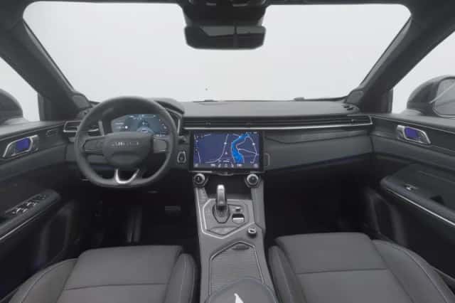 Lynk & Co 01 (2024) thumbnail 3