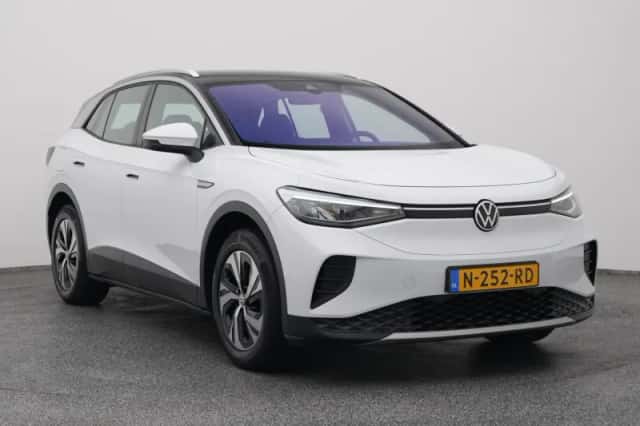Volkswagen ID.4 (2021) thumbnail 2