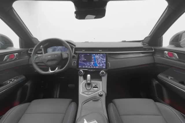 Lynk & Co 01 (2024) thumbnail 3