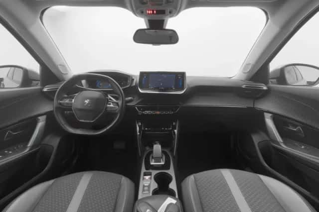 Peugeot e-2008 (2020) thumbnail 3