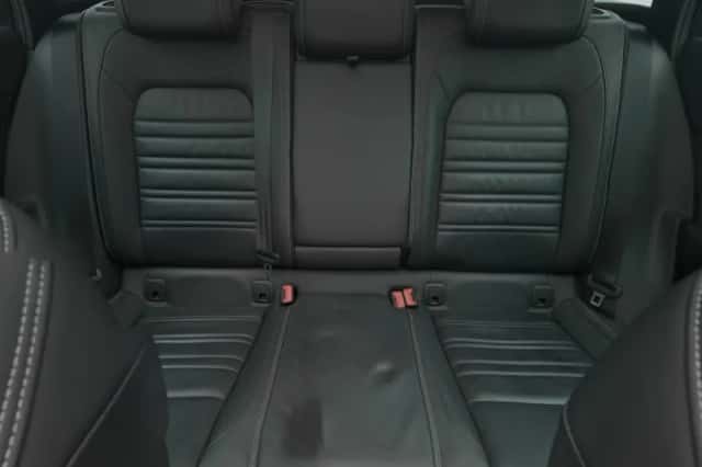 Volkswagen Passat (2022) thumbnail 4