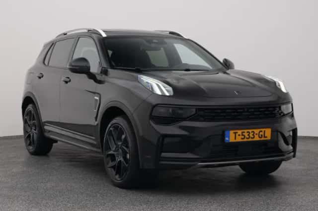 Lynk & Co 01 (2023) thumbnail 2