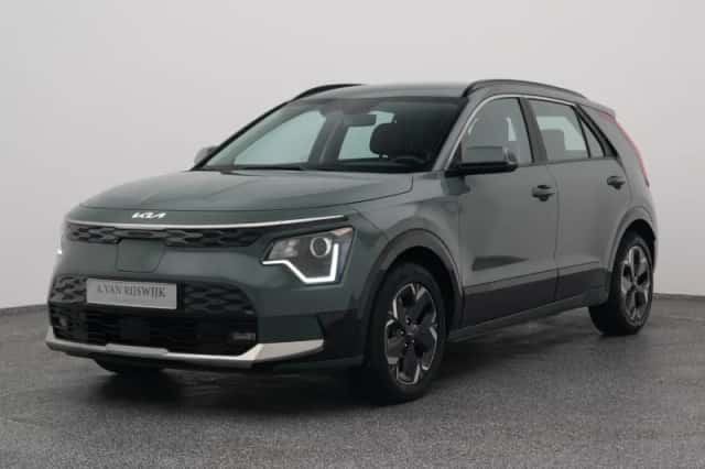 Kia Niro (2023) thumbnail 1