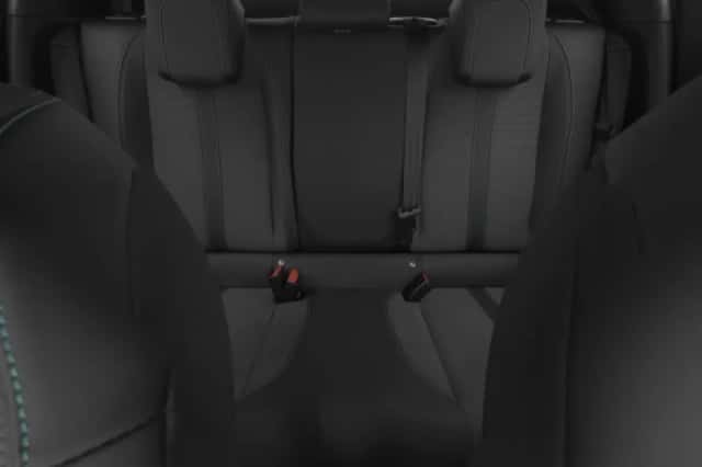Peugeot e-2008 (2023) thumbnail 5