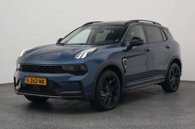 Lynk & Co 01 (2023) thumbnail 1