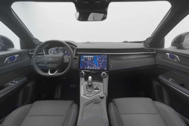 Lynk & Co 01 (2025) thumbnail 3