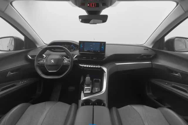 Peugeot 3008 (2022) thumbnail 3