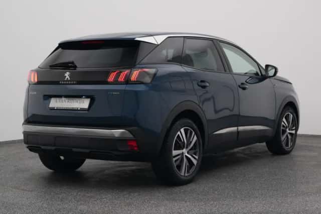 Peugeot 3008 (2022) thumbnail 6