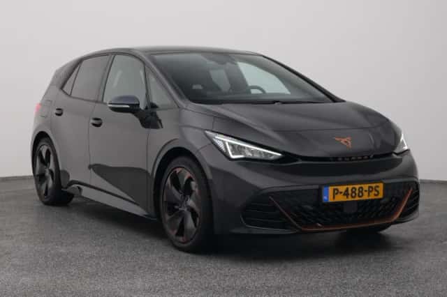 CUPRA Born (2022) thumbnail 2