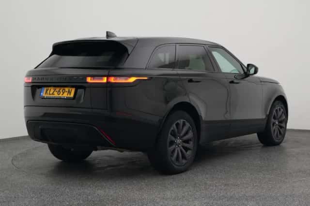 Land Rover Range Rover Velar (2023) thumbnail 6