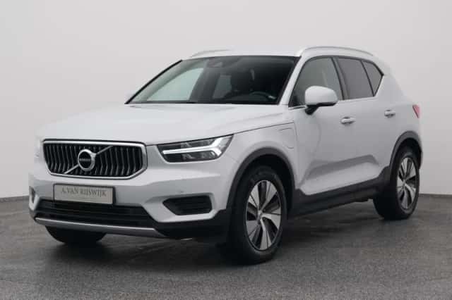 Volvo XC40 (2022) thumbnail 1