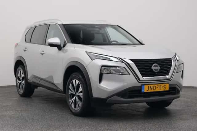 Nissan X-Trail (2023) thumbnail 2