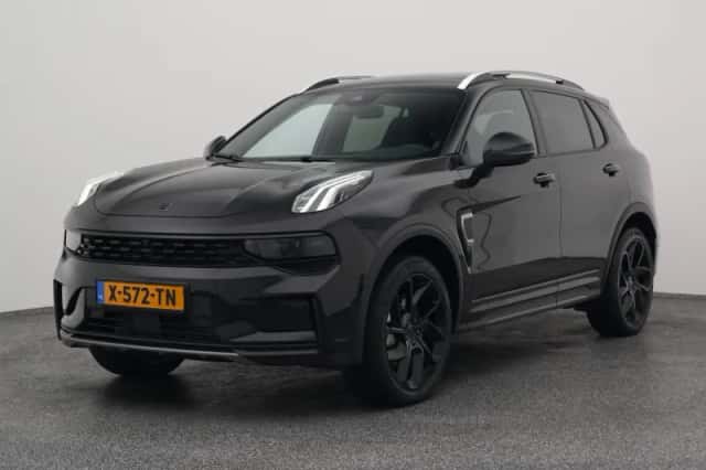 Lynk & Co 01 (2024) thumbnail 1